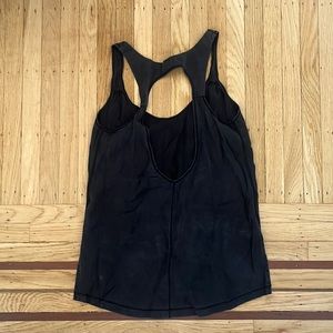 Lululemon black tank